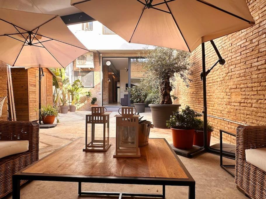 Tradicional Casa Con Patio Ruzafa Lägenhet Valencia Exteriör bild