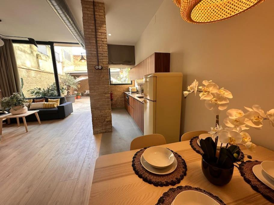 Tradicional Casa Con Patio Ruzafa Lägenhet Valencia Exteriör bild