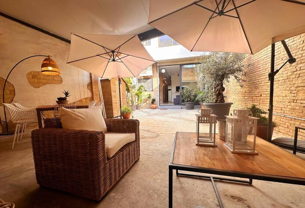 Tradicional Casa Con Patio Ruzafa Lägenhet Valencia Exteriör bild