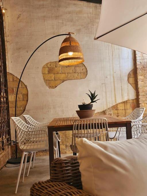 Tradicional Casa Con Patio Ruzafa Lägenhet Valencia Exteriör bild